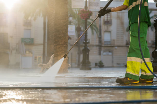 Best Building Exterior Washing  in Calvert, TX